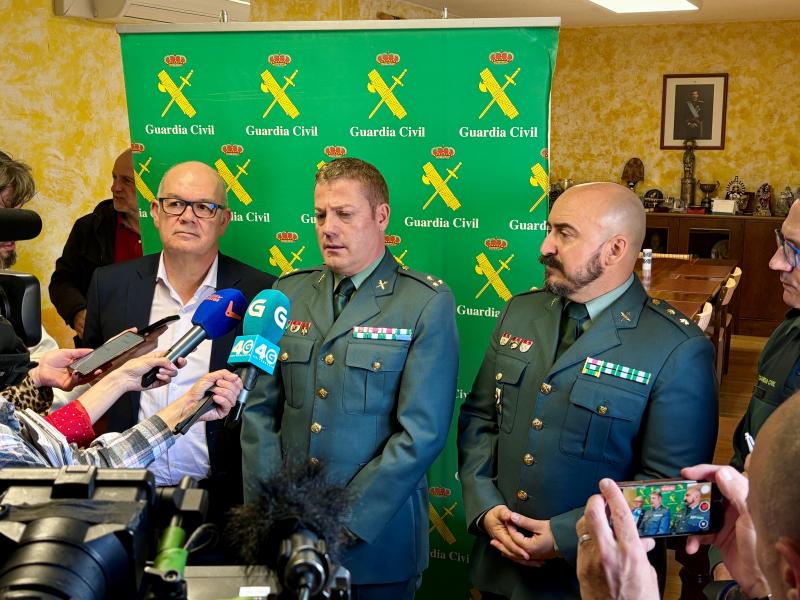 Eladio Santos felicita a la Guardia Civil por Eladio Santos felicita a la Guardia Civil por