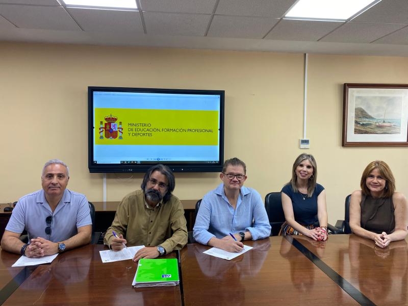 Convenio entre el MEFPyD y Autismo Melilla para favorecer la atención educativa del alumnado con TEA 